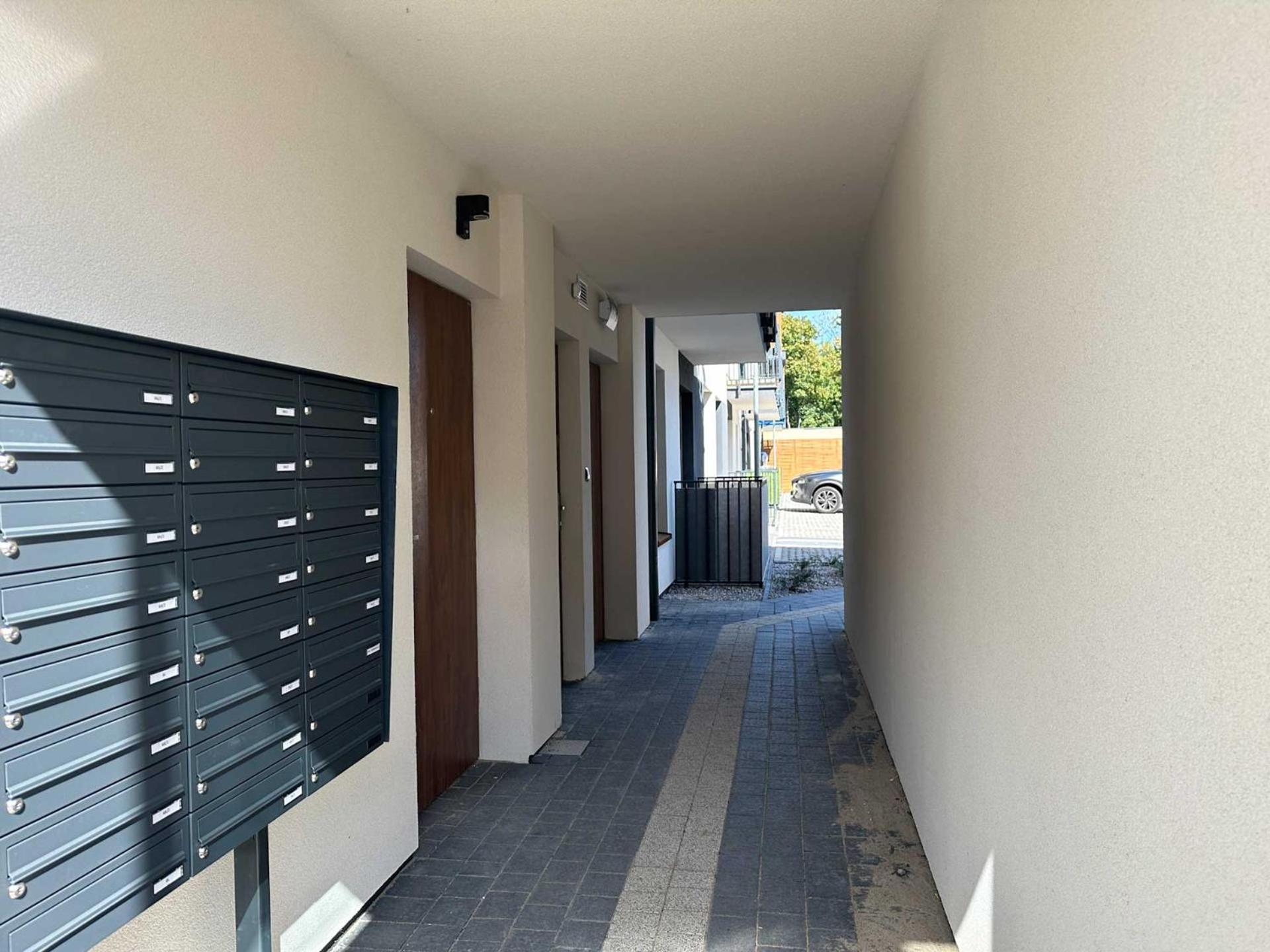 Dmk Blue Apartment Near Warsaw-Modlin Airport Nowy Dwor Mazowiecki Exterior photo